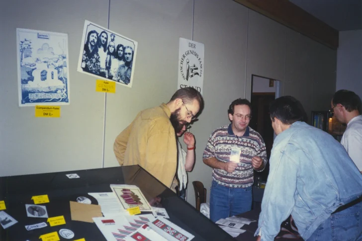 Helmut, Bernd, Serge, Max Demont und Peter am it-Stand