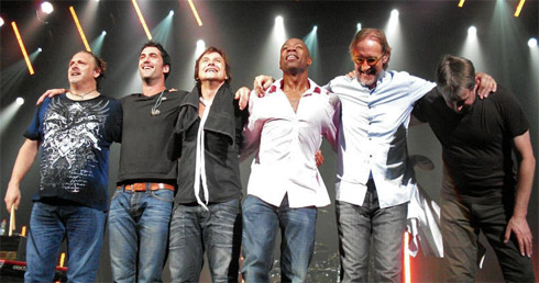 Mike + The Mechanics Poster und Tickets zu gewinnen